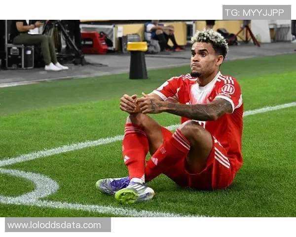 莱比锡狂胜本菲卡6-2神扑时刻引发争议判罚全场沸腾